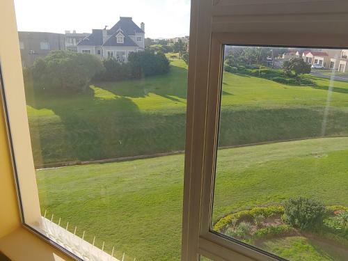 Apartamento Greenways Golf Beach E8 - Sea View