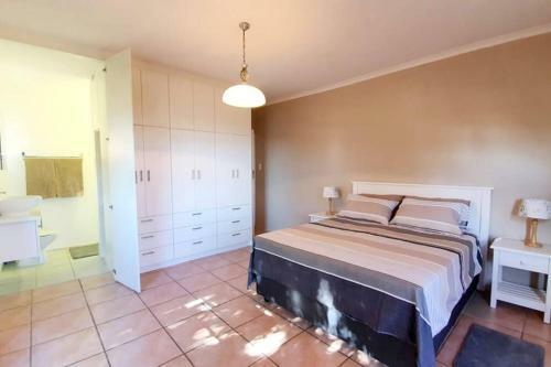 Apartamento Summerplace Gordons Bay Beach Accommodation