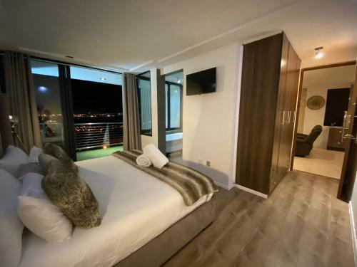 Hostal On The Gbay Villa