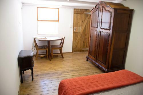 Albergue Blue Rock Accommodation