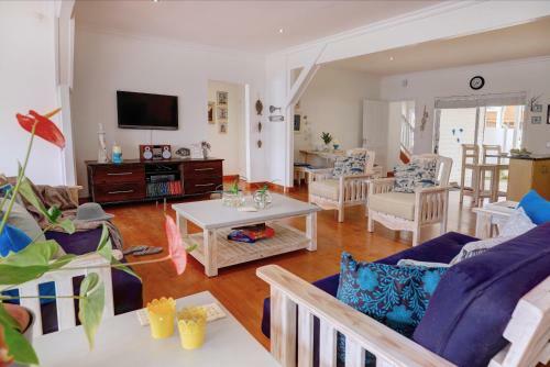 Beach House 11b