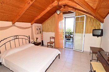 Panorama Studios & Apartments