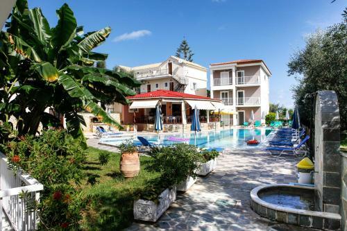 Amoudi Studios Apartments Hotel