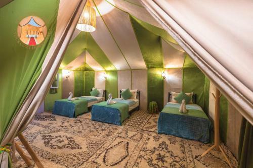 Ideal Desert Camp