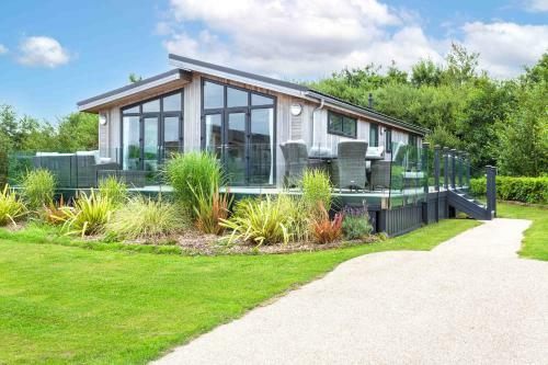 Haven Lakeside View Super Lodge,nr Cartmel Racecourse