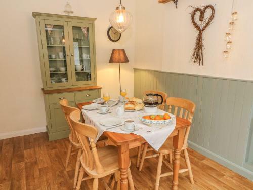 The Stopping Point- Exceptional Cumbrian Cottage - Dog Friendly