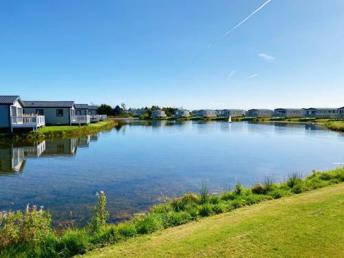 New Haven Lakeside Lodge, Nr Cartmel Racecourse