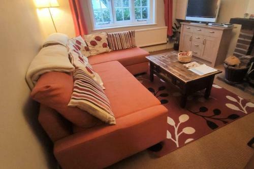 Eastwood Cottage - Forest Row