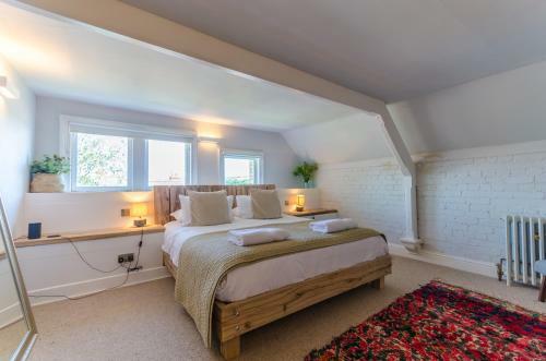 Villa Luxury Victorian School With Views Of Harbour