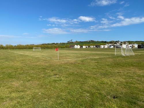 Bay - Brambles Chine, Colwell Bay Newly Refurbished