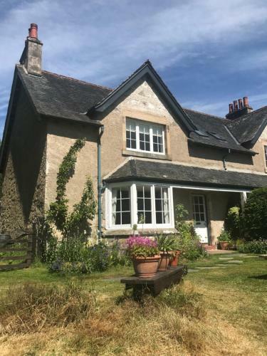 Thistle Cottage, Crannachcottages