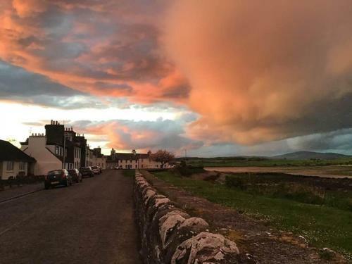 Cornmill House, With Outstanding Sea Views In Garlieston