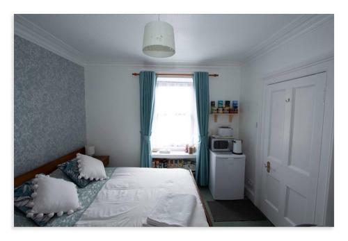 Cornmill House, With Outstanding Sea Views In Garlieston