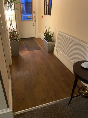 Hostal Bank Street Townhouse