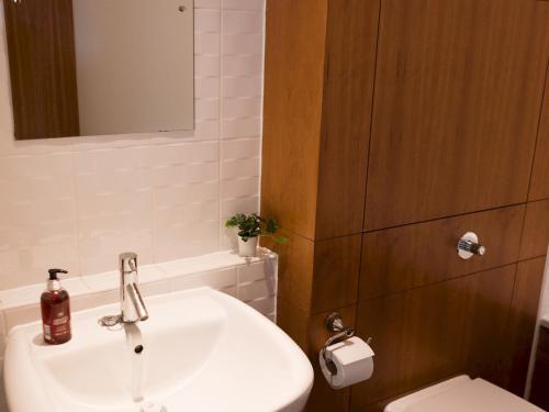 Apartamento Pass The Keys Lovely 2 Bed Flat In Glasgow Harbour, West End