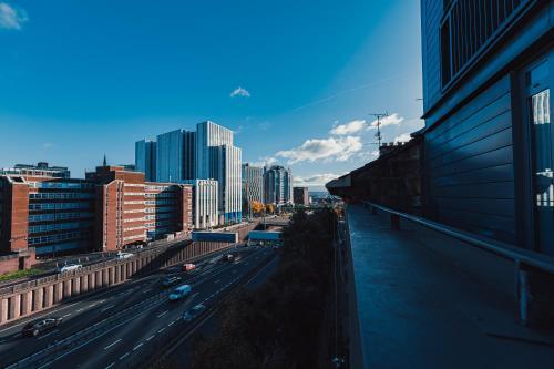 Apartamento The Skyline Suite - *private Balcony* *views*