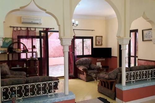 Villa Large House In Tangiers With Garage