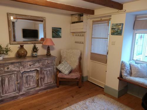 Pretty Cornish Cottage Hayle Near Beaches