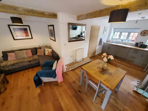 Cosy Cottage In The Blackdown Hills Devon