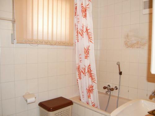 Apartment I3