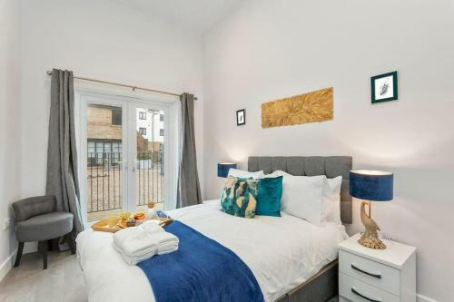 Light And Bright Apartment - Moments To The Beach