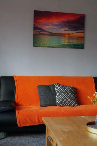 Apartamento Bright And Modern Home 4 Beds Cctv Parking