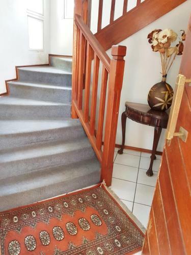 Hostal Suite Oaks Bryanston -blue Starling X King Suite