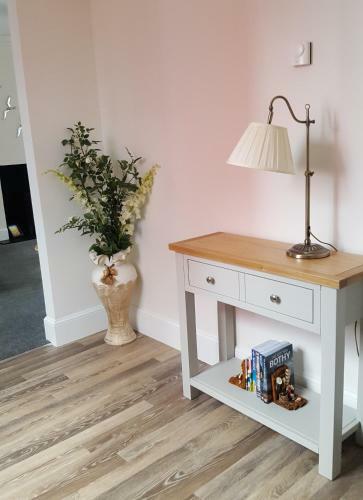 Olavat Cottage Detached Property With Parking