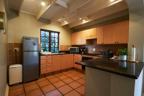 Apartamento Luxurious & Centrally Located Home Away From Home