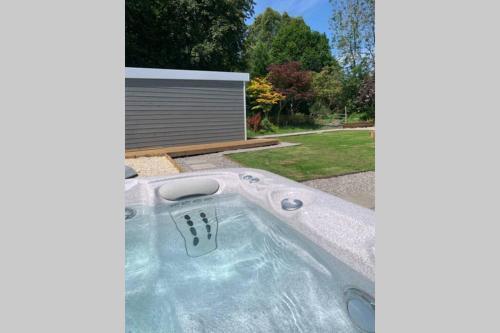Highland Hottub Retreat, On Nc500
