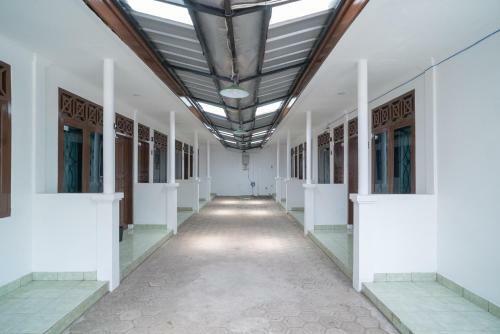 Hotel Reddoorz Near Bundaran Ciceri