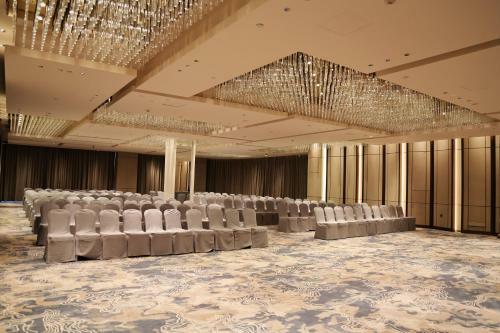 Crowne Plaza Hohhot City Center
