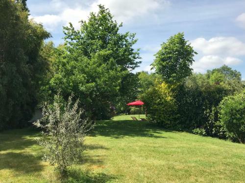 Bed & Breakfast Les Arbres Rouges