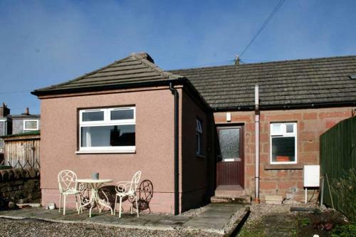 Little Red Kirriemuir