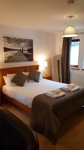 Bed & Breakfast Letterfinlay Lodge House