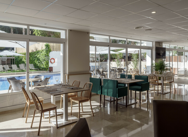 Hotel Costa M�laga - Adults Recommended