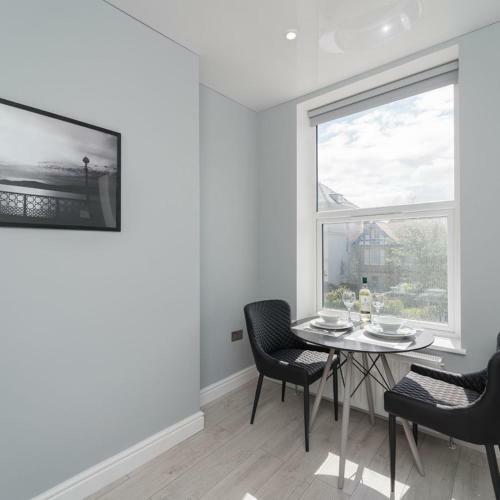 Coastal Gem Apartment By Seaside Llandudno
