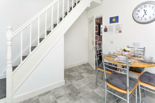 Superb Anfield Guesthouse - Free Parking