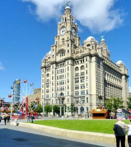Superb Anfield Guesthouse - Free Parking