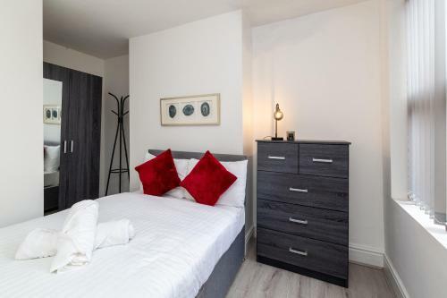 Lush Apartment 5 Bedroom House - Wbr