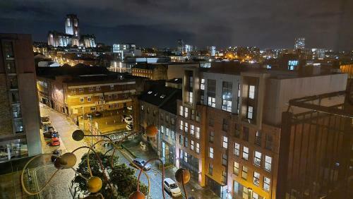 Apartamento City Centre Studio With Wifi Parking & Shops