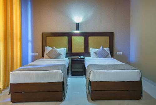 Full Moon Garden Hotel