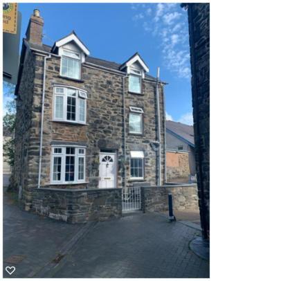 Historic And Characterful Old Prison Holiday Home.