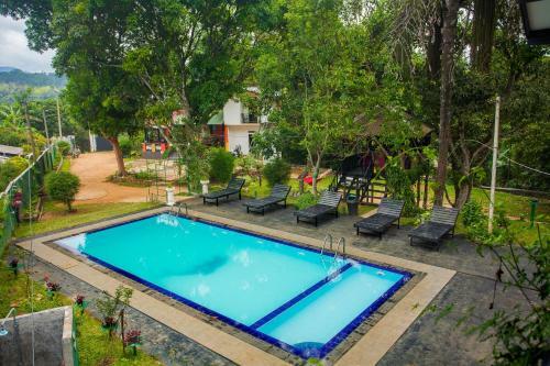 Hostal Ella Forest Paradise Hotel