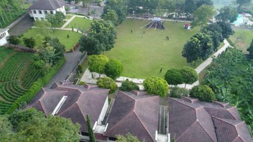 Blessing Hills Family Resort & Hotel