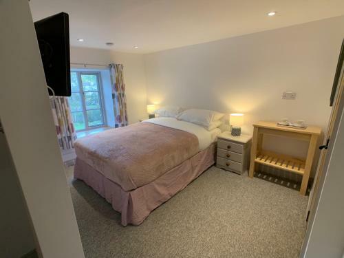 Swan House Tea Room And Bed & Breakfast