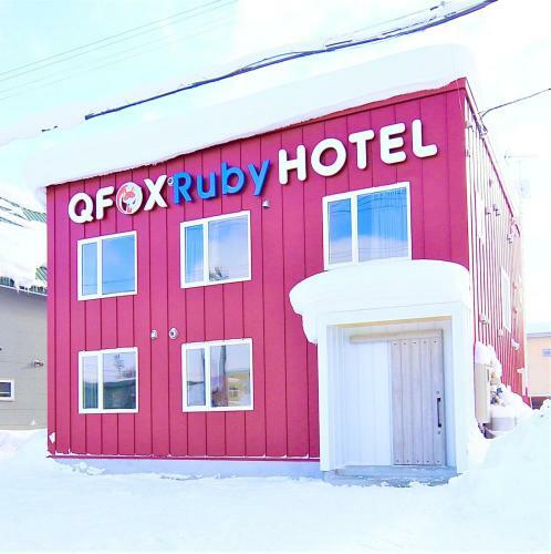 Qfox Ruby Hotel