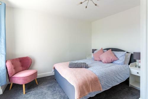 Family Friendly Cottage With Bunk Beds And Courtyard