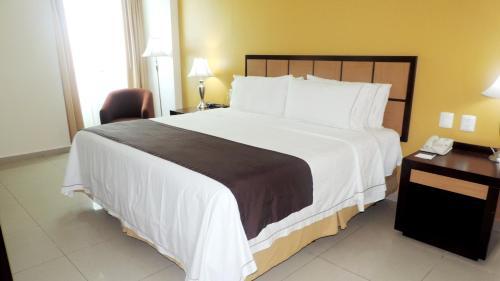 Hotel Holiday Inn Express Paraiso - Dos Bocas