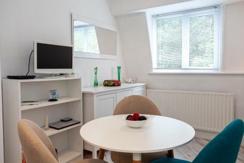 Cosy 2 Bed Apartment - Close To Leeds Centre